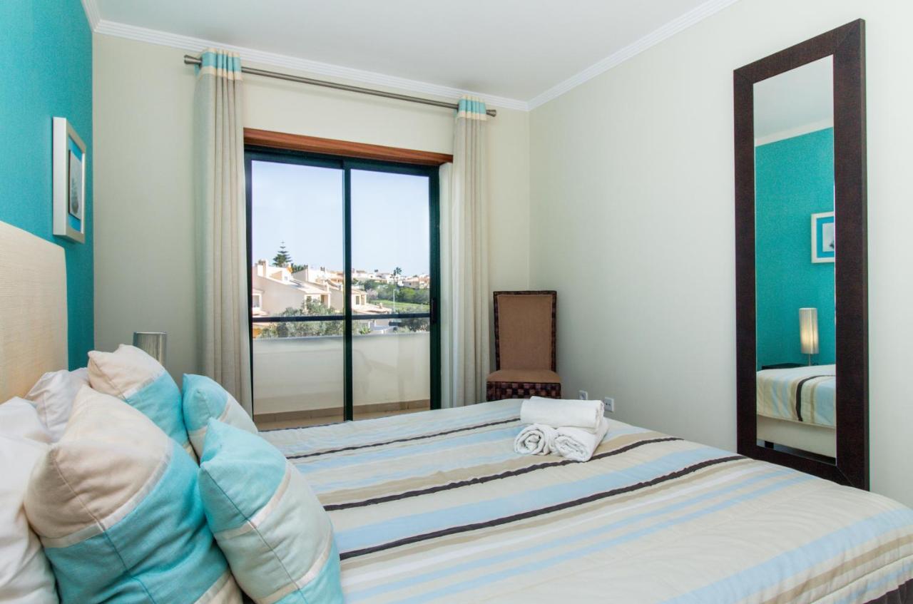 Family Apartment - Pool And Garden & Playground & Beach & Albufeira Exterior photo