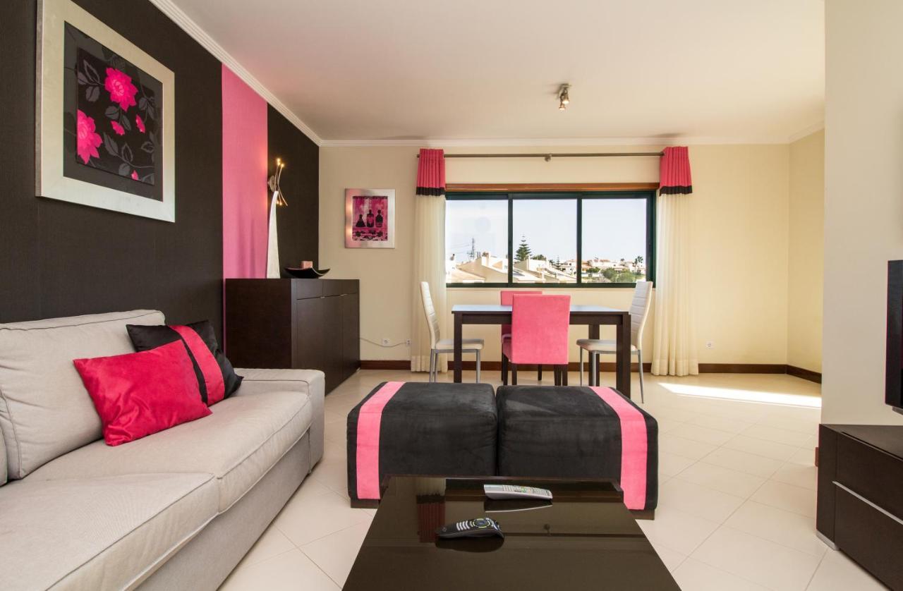 Family Apartment - Pool And Garden & Playground & Beach & Albufeira Exterior photo